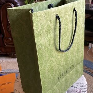 Gucci gift bag